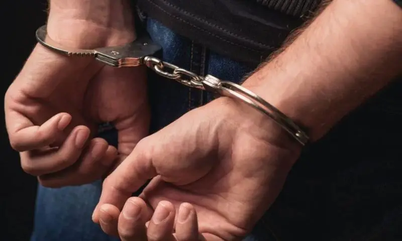 Arrest to culprit